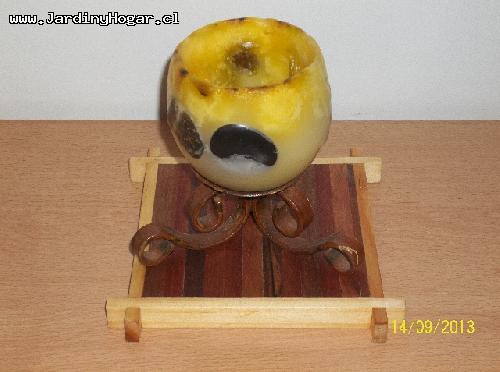 Porta Vela, Vaso o Tetera, rstico en madera reciclada de Pino y Raul.Hermoso porta Vela, Vaso o Tetera en pino, con uniones de madera, y raul. La proteccin de este producto se realizo con aceite natural y sin productos contaminantes par evitar cual que dao a la salud.