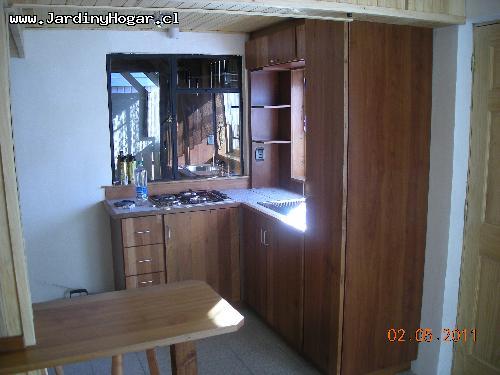 Cocina instalada para una Cabaa, linea Plana en Cerezo y Puertas de Raul. 