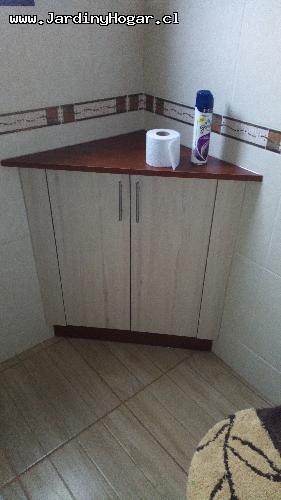 Mueble de Bao en Tableros color Tokai y Cerezo. 